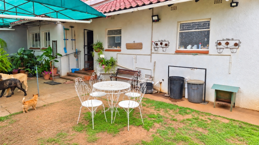 3 Bedroom Property for Sale in Flamwood North West